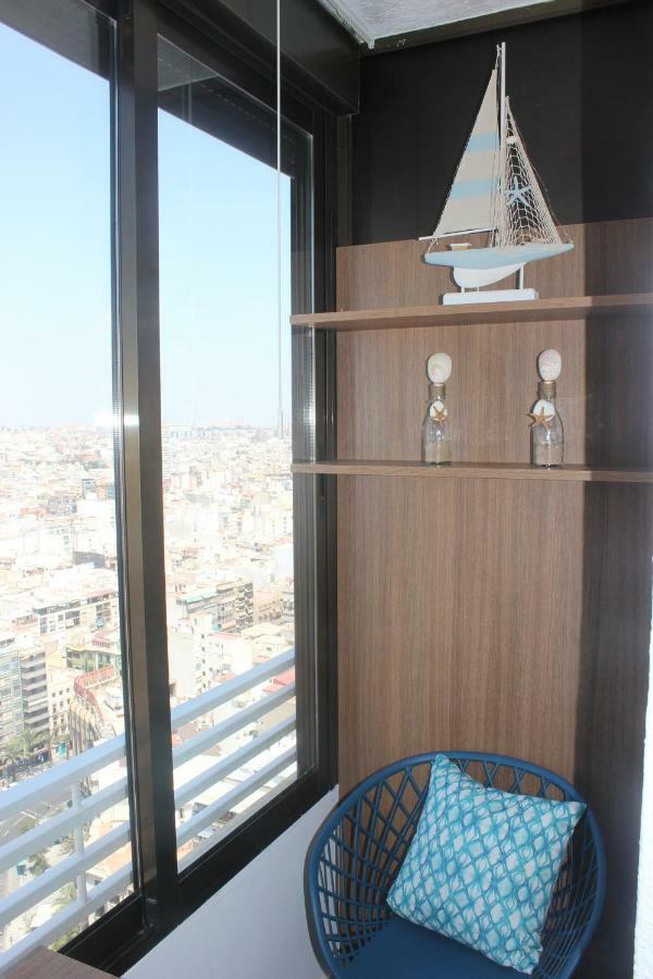 Lukentum Suites Alicante Zewnętrze zdjęcie