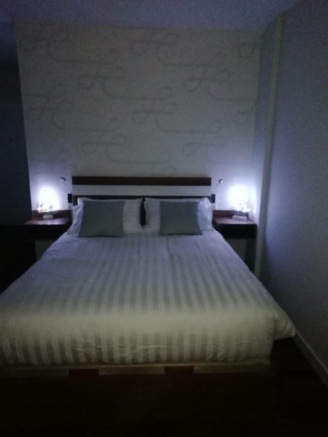 Lukentum Suites Alicante Zewnętrze zdjęcie